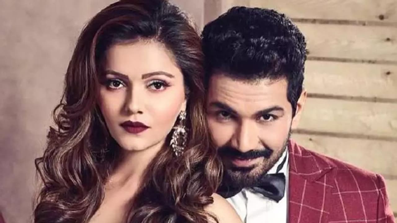 'Covid'পজিটিভ রুবিনাকে বাথরুমে না পেয়ে চরম হতাশায় ভুগছেন অভিনব, নিমেষে ভাইরাল পোস্ট 'Covid'পজিটিভ রুবিনাকে বাথরুমে না পেয়ে চরম হতাশায় ভুগছেন অভিনব, নিমেষে ভাইরাল পোস্ট