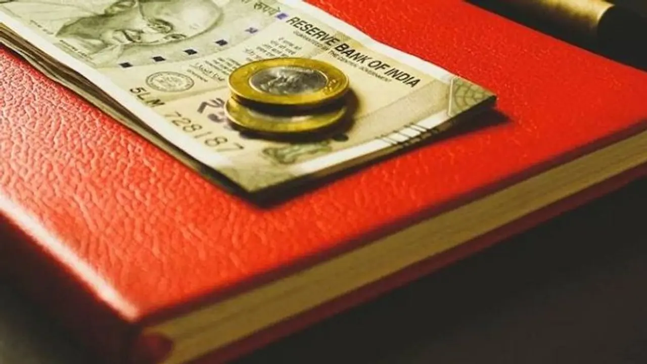 SBI ಫಿಕ್ಸೆಡ್ ಡೆಪಾಸಿಟ್ vs ಪೋಸ್ಟ್ ಆಫೀಸ್ ಡೆಪಾಸಿಟ್; ಯಾವುದರಲ್ಲಿದೆ ಗರಿಷ್ಠ ಬಡ್ಡಿ? SBI ಫಿಕ್ಸೆಡ್ ಡೆಪಾಸಿಟ್ vs ಪೋಸ್ಟ್ ಆಫೀಸ್ ಡೆಪಾಸಿಟ್; ಯಾವುದರಲ್ಲಿದೆ ಗರಿಷ್ಠ ಬಡ್ಡಿ?