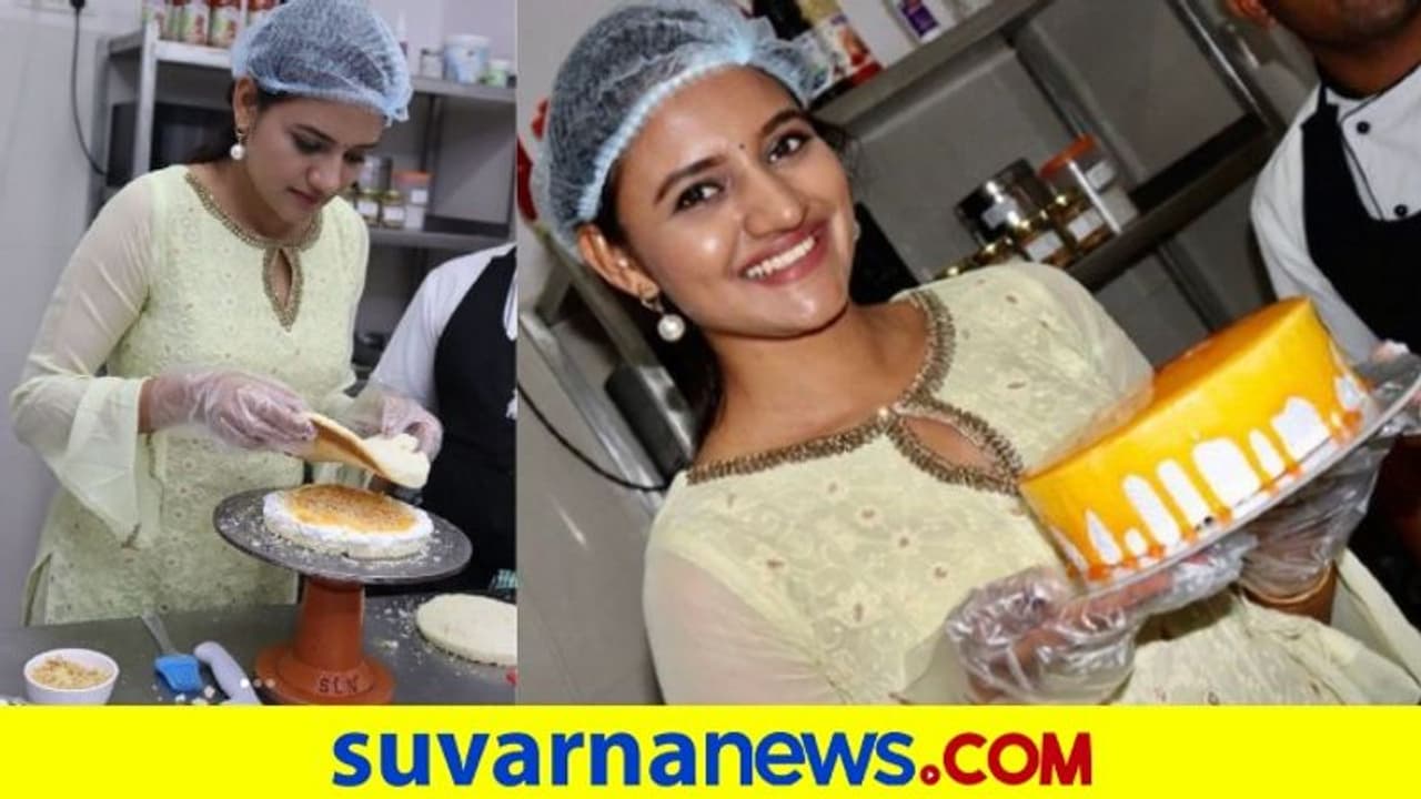 ತಮ್ಮ ಬರ್ತ್‌ಡೇ ಕೇಕ್ ತಾವೇ ತಯಾರಿಸಿದ ರಂಜನಿ ರಾಘವನ್