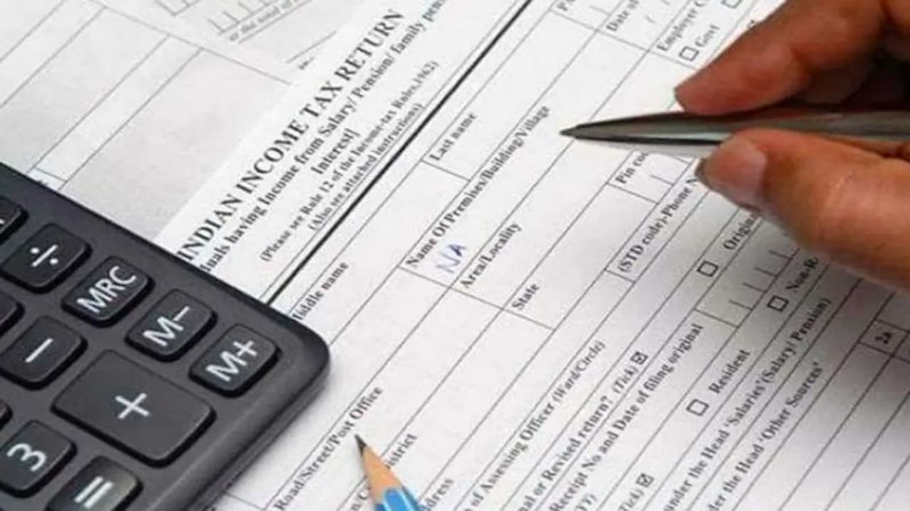ಆದಾಯ ತೆರಿಗೆ ಕಾಯ್ದೆಯ ಅಡಿಯ ಹಲವು E ಫಾರ್ಮ್ ಫೈಲಿಂಗ್ ಗಡುವು ವಿಸ್ತರಿಸಿದ ಕೇಂದ್ರ ಸರ್ಕಾರ!