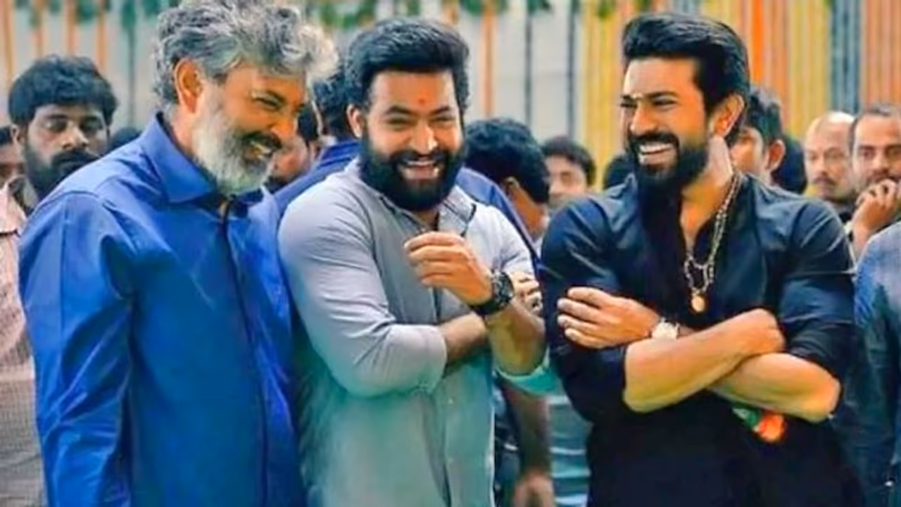 <p>The makers of RRR aka Ranam Roudram Rudhiram treated their fans to a new poster of the film’s two leads, Ram Charan and Jr NTR. The cast and crew members took to their Twitter handle to share a festive new poster of the actors and wrote, “Wishing everyone a prosperous year ahead”.</p>
<p>The makers of RRR aka Ranam Roudram Rudhiram treated their fans to a new poster of the film’s two leads, Ram Charan and Jr NTR. The cast and crew members took to their Twitter handle to share a festive new poster of the actors and wrote, “Wishing everyone a prosperous year ahead”.</p>