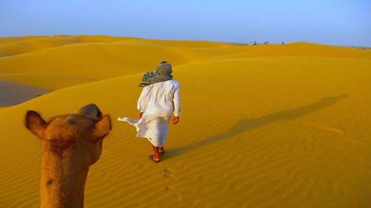 मरुस्थल की प्रेम कहानी: 82 साल के प्यार से मिलने आएगी ऑस्ट्रेलिया की मरीना मरुस्थल की प्रेम कहानी: 82 साल के प्यार से मिलने आएगी ऑस्ट्रेलिया की मरीना