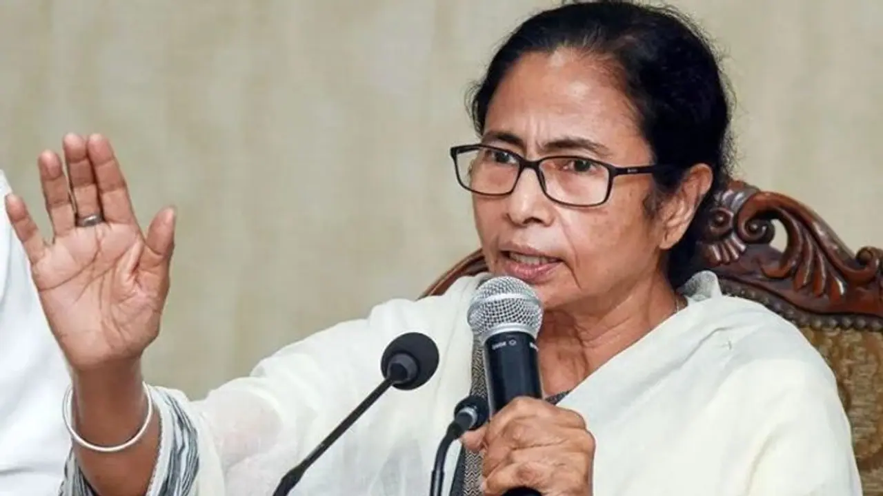 লকডাউন শুরু হয়ে যাবে কি, আজ বৈঠকে বড় বার্তা দিলেন মমতা লকডাউন শুরু হয়ে যাবে কি, আজ বৈঠকে বড় বার্তা দিলেন মমতা