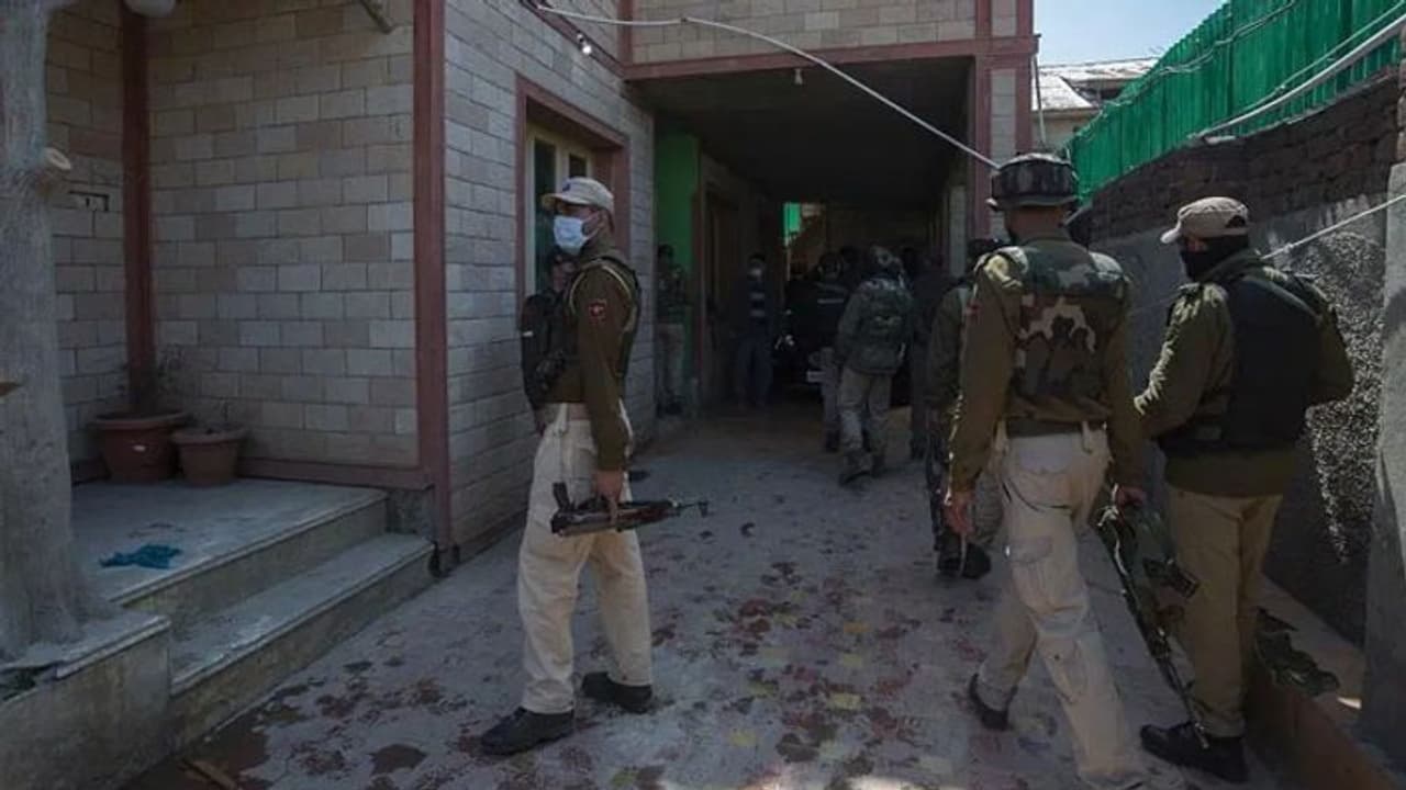 J&K Special police officer, his wife and daughter killed in terrorist attack in Kashmir's Awantipora J&K Special police officer, his wife and daughter killed in terrorist attack in Kashmir's Awantipora