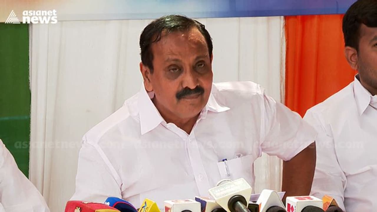 പോസ്റ്റൽ വോട്ടിംഗിൽ കൃത്രിമം നടക്കുന്നുവെന്ന് എം കെ രാഘവൻ എം പി; മരിച്ചവരുടെ വോട്ടും രേഖപ്പെടുത്തി പോസ്റ്റൽ വോട്ടിംഗിൽ കൃത്രിമം നടക്കുന്നുവെന്ന് എം കെ രാഘവൻ എം പി; മരിച്ചവരുടെ വോട്ടും രേഖപ്പെടുത്തി