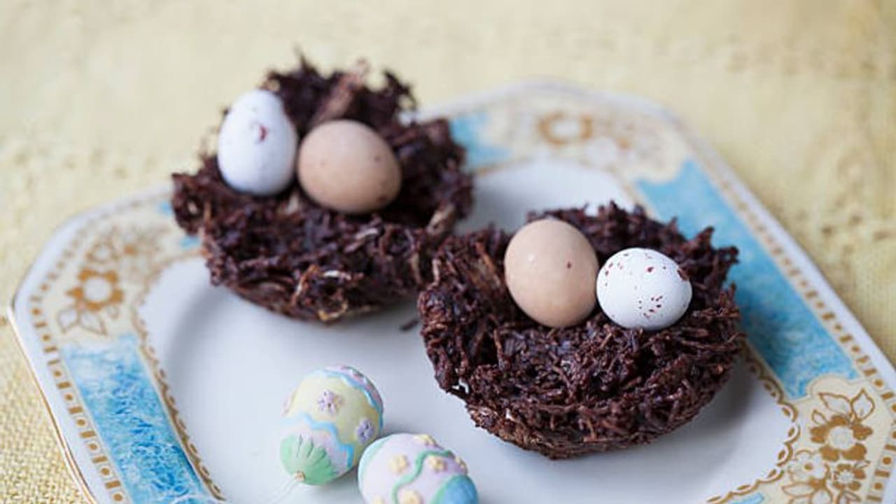 മുൻ കാമുകൻ വിവാഹിതനായി ജീവിക്കുന്നത് സഹിച്ചില്ല, ഈസ്റ്റർ മുട്ടകളിൽ വിഷം വച്ച് 35കാരി, 7 വയസുകാരന് ദാരുണാന്ത്യം