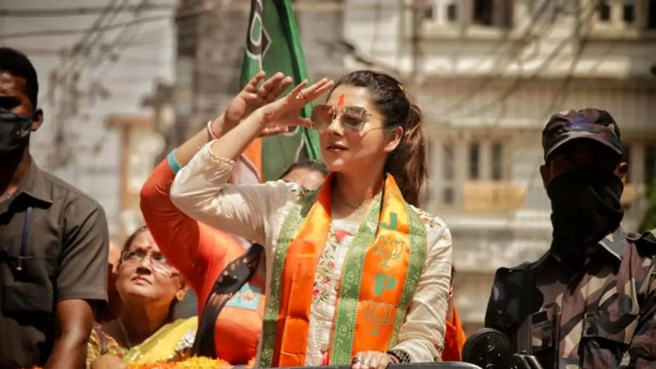 মোদীকে আদর্শ মেনেই বিজেপিতে পায়েল, প্রচারে নেমে মানুষের ভালোবাসায় আপ্লুত তারকা প্রার্থী