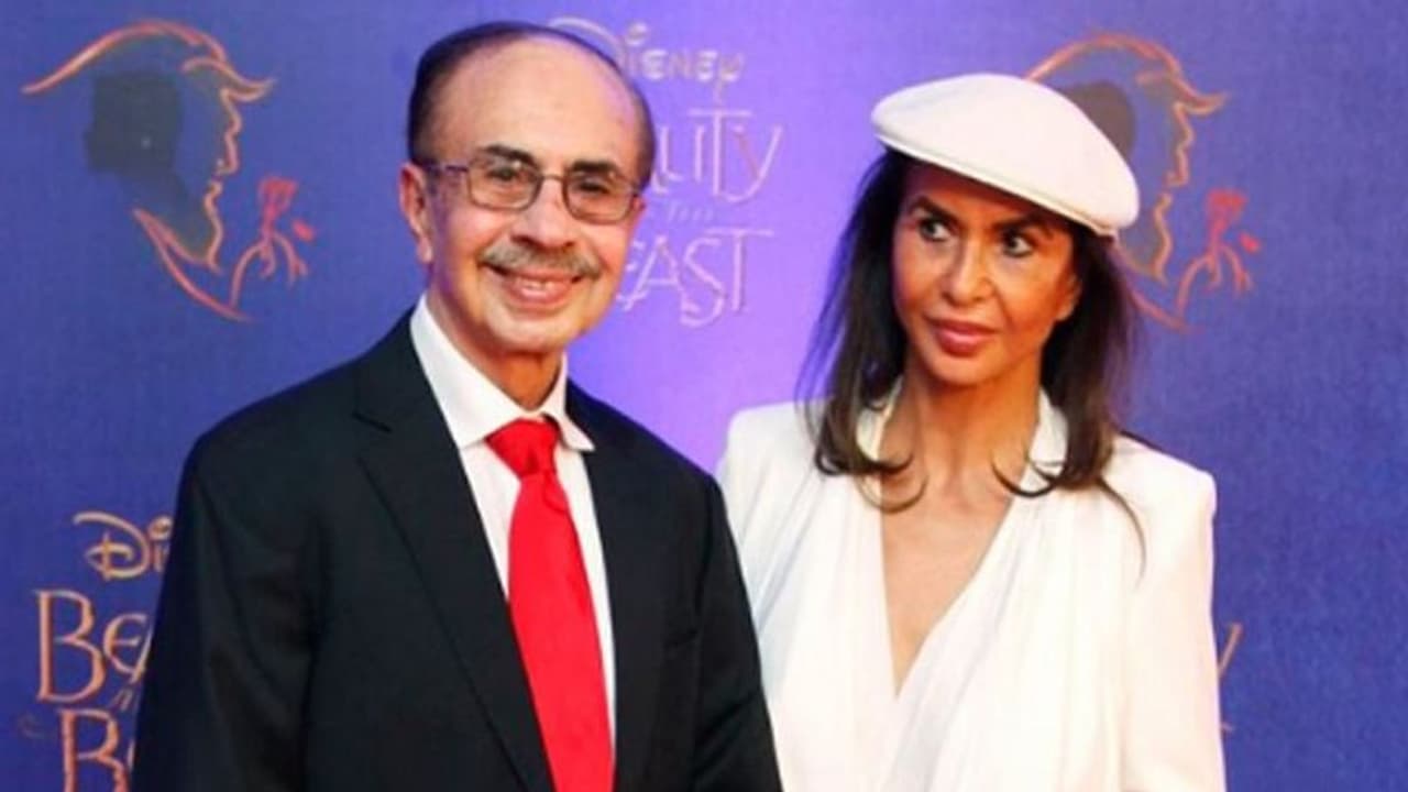 17 साल की उम्र में छोड़ा था घर, Adi Godrej देश के बड़े उद्योगपतियों में हैं शुमार, वाइफ थीं टॉप सोशलाइट 17 साल की उम्र में छोड़ा था घर, Adi Godrej देश के बड़े उद्योगपतियों में हैं शुमार, वाइफ थीं टॉप सोशलाइट