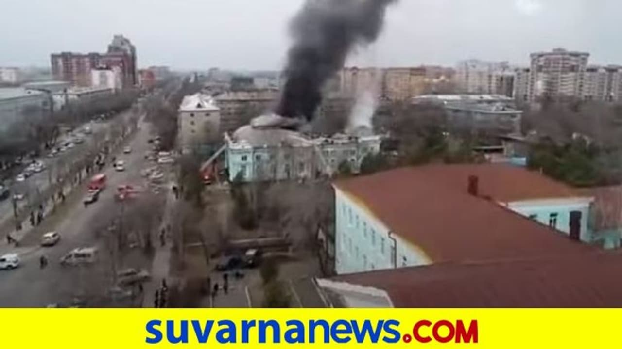 ಆಸ್ಪತ್ರೆಗೆ ಬೆಂಕಿ ಬಿದ್ದರೂ ವೈದ್ಯರಿಂದ ಆಪರೇಷನ್! ಆಸ್ಪತ್ರೆಗೆ ಬೆಂಕಿ ಬಿದ್ದರೂ ವೈದ್ಯರಿಂದ ಆಪರೇಷನ್!