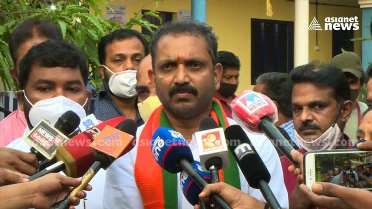 കേരളത്തിലെ വിവാദങ്ങൾ വിശദീകരിക്കാൻ കെ സുരേന്ദ്രൻ ദില്ലിയിൽ: നദ്ദയുമായി കൂടിക്കാഴ്ച ഉച്ചക്ക് ശേഷം കേരളത്തിലെ വിവാദങ്ങൾ വിശദീകരിക്കാൻ കെ സുരേന്ദ്രൻ ദില്ലിയിൽ: നദ്ദയുമായി കൂടിക്കാഴ്ച ഉച്ചക്ക് ശേഷം