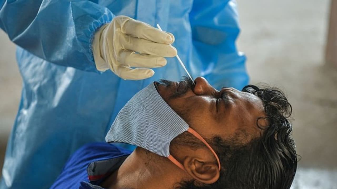 కరోనా ఎఫెక్ట్: ఢిల్లీలో నేటి నుండి రాత్రి పూట కర్ఫ్యూ కరోనా ఎఫెక్ట్: ఢిల్లీలో నేటి నుండి రాత్రి పూట కర్ఫ్యూ