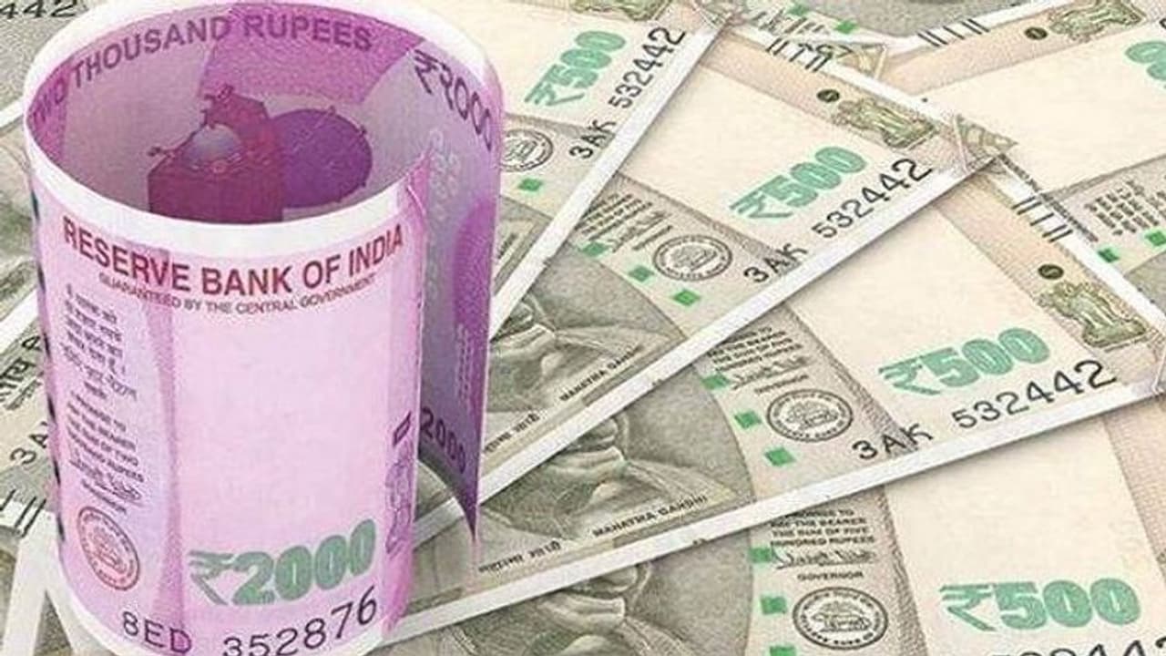 PPF Calculator:ಪಿಪಿಎಫ್ ನಲ್ಲಿ ದಿನಕ್ಕೆ ಕೇವಲ 417 ರೂ. ಹೂಡಿಕೆ ಮಾಡಿ,1 ಕೋಟಿ ರೂ. ಗಳಿಸೋದು ಹೇಗೆ? ಇಲ್ಲಿದೆ ಮಾಹಿತಿ PPF Calculator:ಪಿಪಿಎಫ್ ನಲ್ಲಿ ದಿನಕ್ಕೆ ಕೇವಲ 417 ರೂ. ಹೂಡಿಕೆ ಮಾಡಿ,1 ಕೋಟಿ ರೂ. ಗಳಿಸೋದು ಹೇಗೆ? ಇಲ್ಲಿದೆ ಮಾಹಿತಿ