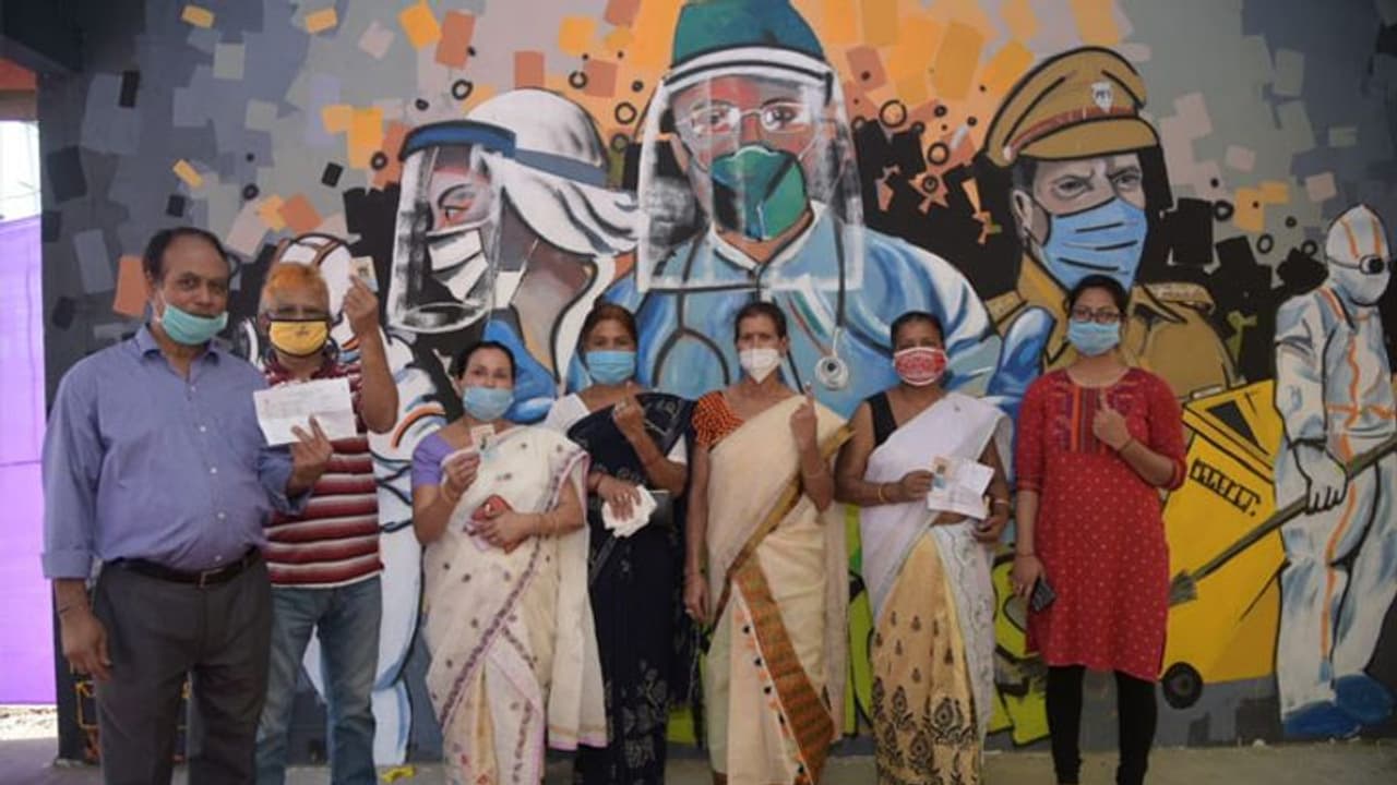 ভাষা আর ধর্মের মেরুকরণের জটিল প্যাঁচ, অসমে ভোটের অঙ্ক মেলাতে পারছে না কোনও দলই ভাষা আর ধর্মের মেরুকরণের জটিল প্যাঁচ, অসমে ভোটের অঙ্ক মেলাতে পারছে না কোনও দলই