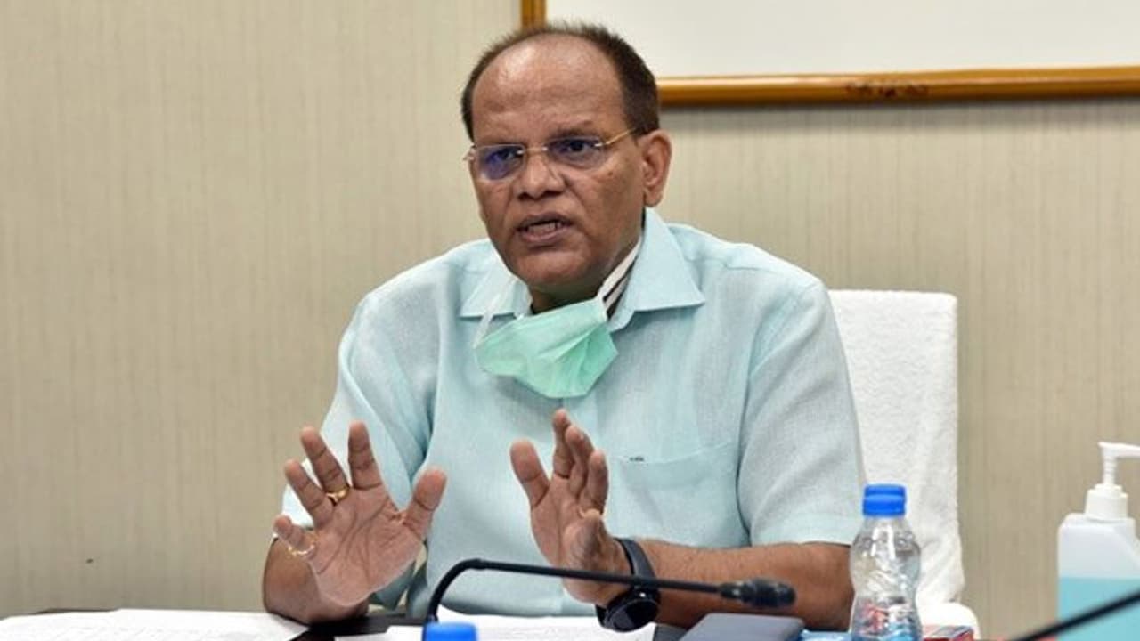 తెలంగాణలో లాక్డౌన్ అవసరం లేదు: సీఎస్ సోమేష్ కుమార్ తెలంగాణలో లాక్డౌన్ అవసరం లేదు: సీఎస్ సోమేష్ కుమార్