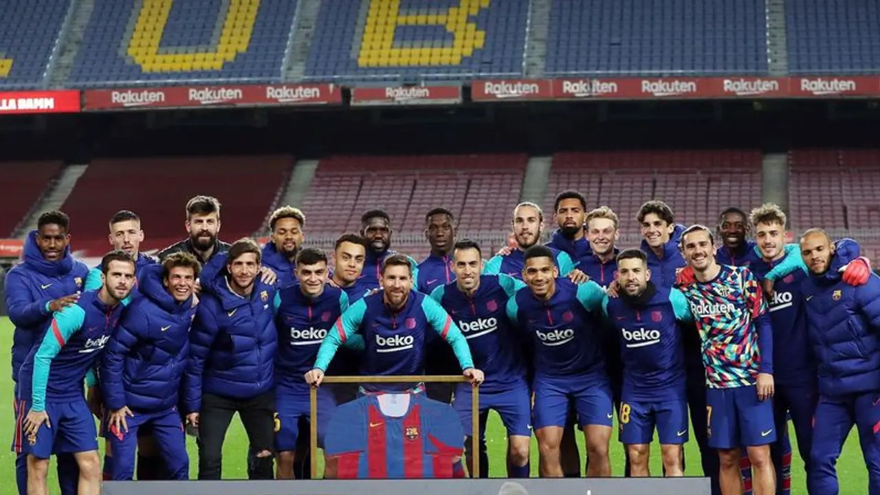 Here's how Barcelona players bid goodbye to Lionel Messi Here's how Barcelona players bid goodbye to Lionel Messi