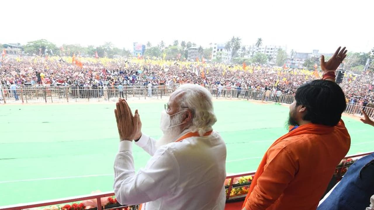 লক্ষ্য শুধু হিন্দু ভোট নয়, সংখ্যালঘু ভোট টানতে কী কৌশল নিচ্ছে বিজেপি