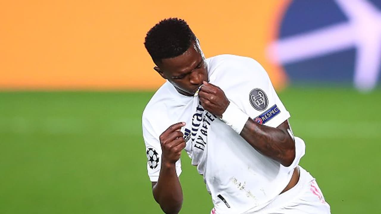 Vinicius Jr : വിനീഷ്യസ് ഒരിക്കല് ബലന് ഡി ഓര് നേടുമെന്ന് റയല് പ്രസിഡന്റ്; ക്ലബുമായുള്ള കരാര് പുതുക്കി Vinicius Jr : വിനീഷ്യസ് ഒരിക്കല് ബലന് ഡി ഓര് നേടുമെന്ന് റയല് പ്രസിഡന്റ്; ക്ലബുമായുള്ള കരാര് പുതുക്കി