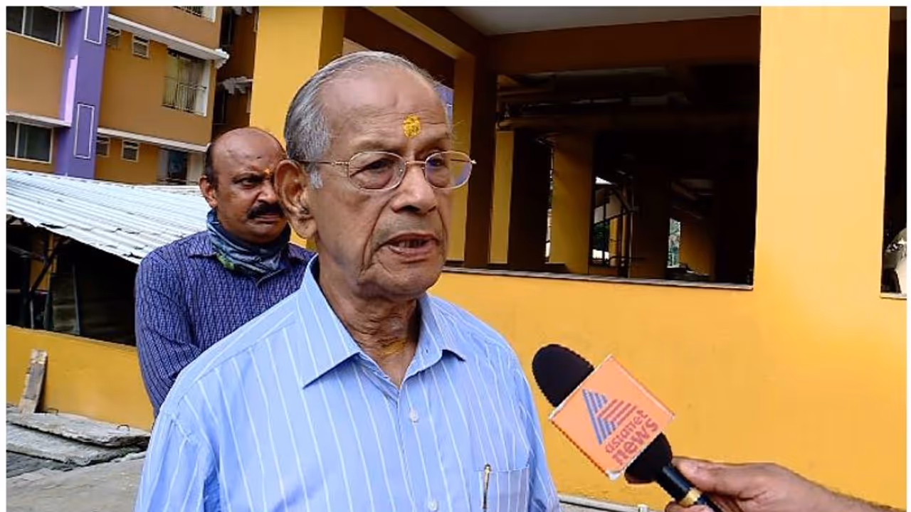 ബിജെപിയ്ക്ക് 35 മുതൽ 40 സീറ്റുകൾ കിട്ടും; കേരളത്തിൽ തൂക്കുസഭ വരുമെന്ന് ഇ ശ്രീധരൻ ബിജെപിയ്ക്ക് 35 മുതൽ 40 സീറ്റുകൾ കിട്ടും; കേരളത്തിൽ തൂക്കുസഭ വരുമെന്ന് ഇ ശ്രീധരൻ