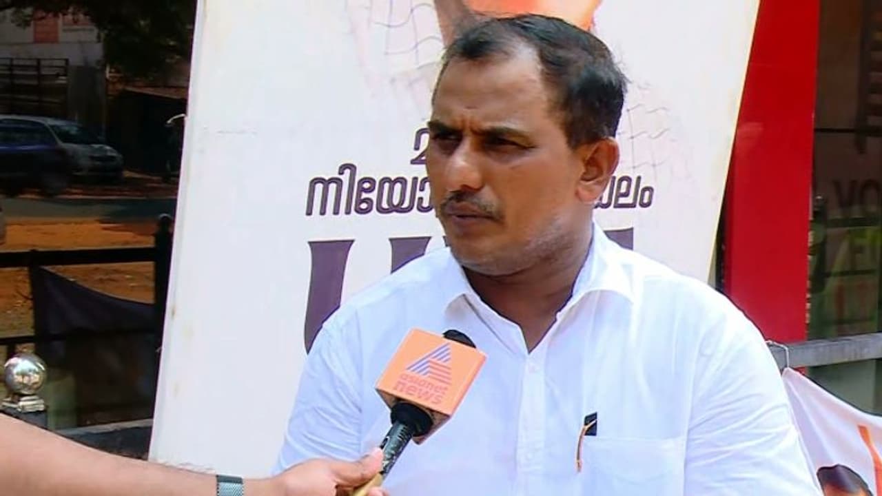 മുല്ലപ്പള്ളിയെ തള്ളി മഞ്ചേശ്വരത്തെ യുഡിഎഫ് സ്ഥാനാർത്ഥി എകെഎം അഷ്റഫ് മുല്ലപ്പള്ളിയെ തള്ളി മഞ്ചേശ്വരത്തെ യുഡിഎഫ് സ്ഥാനാർത്ഥി എകെഎം അഷ്റഫ്