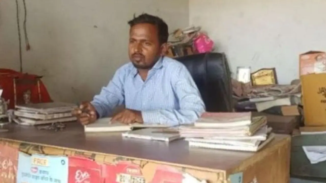 Journey from junk to profit: How civil engineer quit his job to collect online scrap