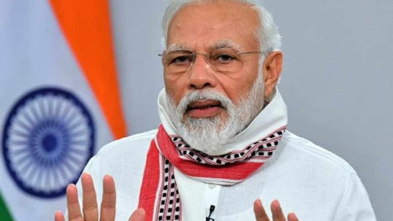 மின்னல் வேகத்தில் பரவும் கொரோனா பாதிப்பு... மாநில முதல்வர்களுடன் பிரதமர் ஆலோசனை..! மின்னல் வேகத்தில் பரவும் கொரோனா பாதிப்பு... மாநில முதல்வர்களுடன் பிரதமர் ஆலோசனை..!