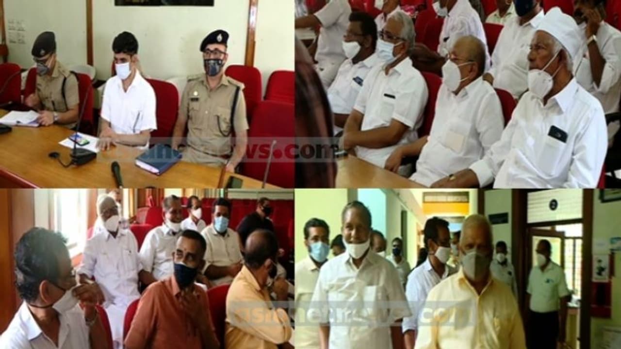 കണ്ണൂര് കൊലപാതകം: ആദ്യം പ്രതികളെ പിടിക്കട്ടെ, സര്വകക്ഷിയോഗം ബഹിഷ്കരിച്ച് യുഡിഎഫ് കണ്ണൂര് കൊലപാതകം: ആദ്യം പ്രതികളെ പിടിക്കട്ടെ, സര്വകക്ഷിയോഗം ബഹിഷ്കരിച്ച് യുഡിഎഫ്