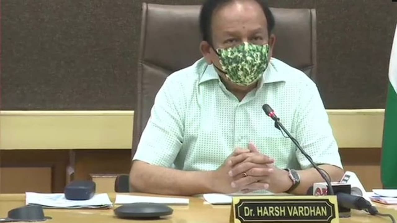 ಲಸಿಕೆ ಪ್ರಶ್ನಿಸಿದ್ದ ಕಾಂಗ್ರೆಸ್ಗೆ ನಿಮ್ಮ ಪತ್ರ ಸೂಕ್ತ; ಡಾ.ಸಿಂಗ್ಗೆ ಹರ್ಷವರ್ಧನ್ ತಿರುಗೇಟು! ಲಸಿಕೆ ಪ್ರಶ್ನಿಸಿದ್ದ ಕಾಂಗ್ರೆಸ್ಗೆ ನಿಮ್ಮ ಪತ್ರ ಸೂಕ್ತ; ಡಾ.ಸಿಂಗ್ಗೆ ಹರ್ಷವರ್ಧನ್ ತಿರುಗೇಟು!