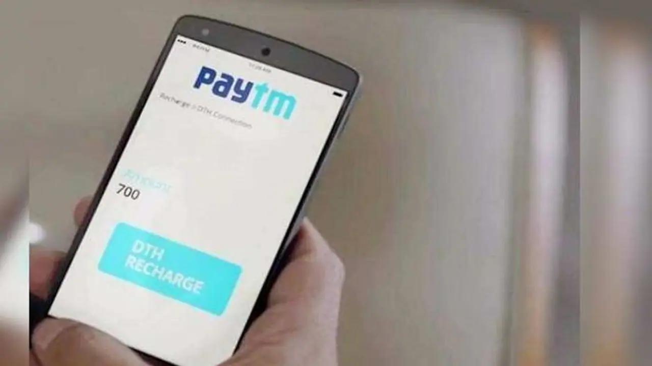 Paytm shares continue to plunge after listing day fall, down by 34% over IPO issue price Paytm shares continue to plunge after listing day fall, down by 34% over IPO issue price