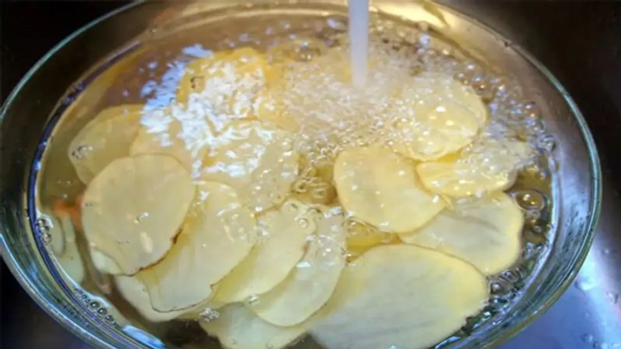 হাজার টাকার কম বিনিয়োগে মোটা টাকা উপার্জনের স্বপ্ন দেখছেন, তাহলে ঘরে বসে শুরু করুন এই মুখোরোচক খাবারের ব্যবসা হাজার টাকার কম বিনিয়োগে মোটা টাকা উপার্জনের স্বপ্ন দেখছেন, তাহলে ঘরে বসে শুরু করুন এই মুখোরোচক খাবারের ব্যবসা