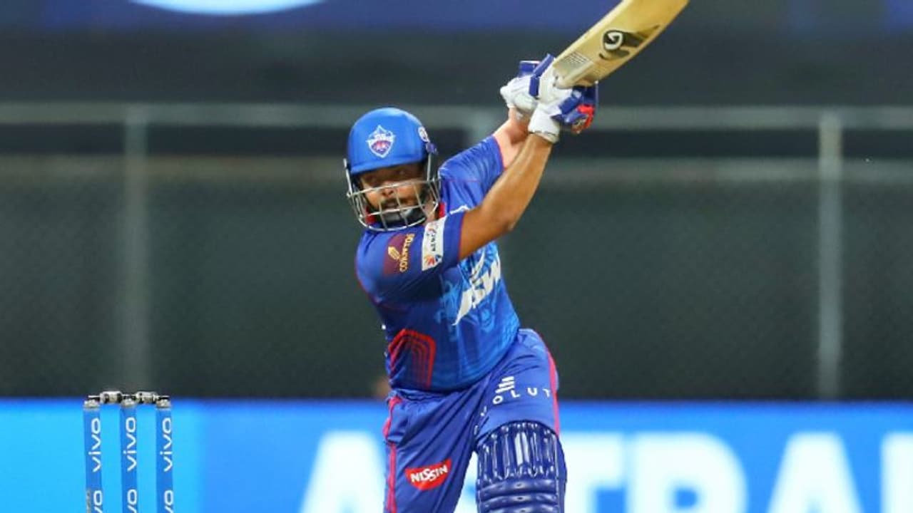 #IPL2021 ஒரே ஓவரில் 6 பவுண்டரிகள் அடித்து சாதனை படைத்த பிரித்வி ஷா! ஐபிஎல் வரலாற்றில் 2வது பேட்ஸ்மேன் பிரித்வி #IPL2021 ஒரே ஓவரில் 6 பவுண்டரிகள் அடித்து சாதனை படைத்த பிரித்வி ஷா! ஐபிஎல் வரலாற்றில் 2வது பேட்ஸ்மேன் பிரித்வி