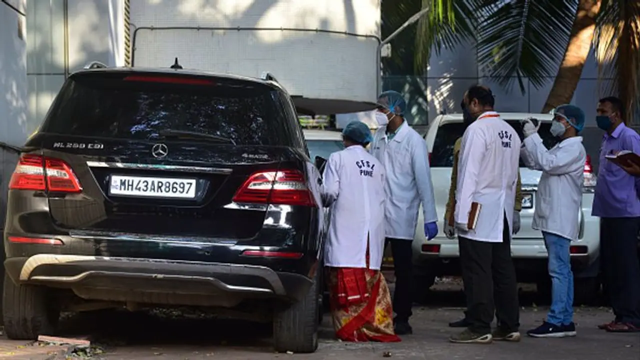 एंटीलिया केसः दो और लोग अरेस्ट, NIA कर चुका है अबतक सात लोगों को गिरफ्तार एंटीलिया केसः दो और लोग अरेस्ट, NIA कर चुका है अबतक सात लोगों को गिरफ्तार