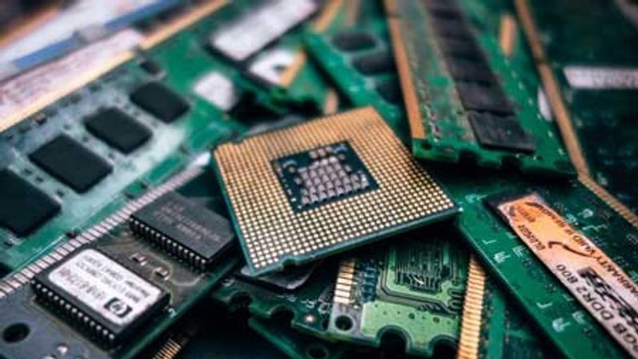 ತೈವಾನ್ ಚಿಪ್ ಉತ್ಪಾದನೆ ಘಟಕ ಭಾರತಕ್ಕೆ ತರಲು ಮಾತುಕತೆ; ಚೀನಾಗೆ ತಳಮಳ! ತೈವಾನ್ ಚಿಪ್ ಉತ್ಪಾದನೆ ಘಟಕ ಭಾರತಕ್ಕೆ ತರಲು ಮಾತುಕತೆ; ಚೀನಾಗೆ ತಳಮಳ!