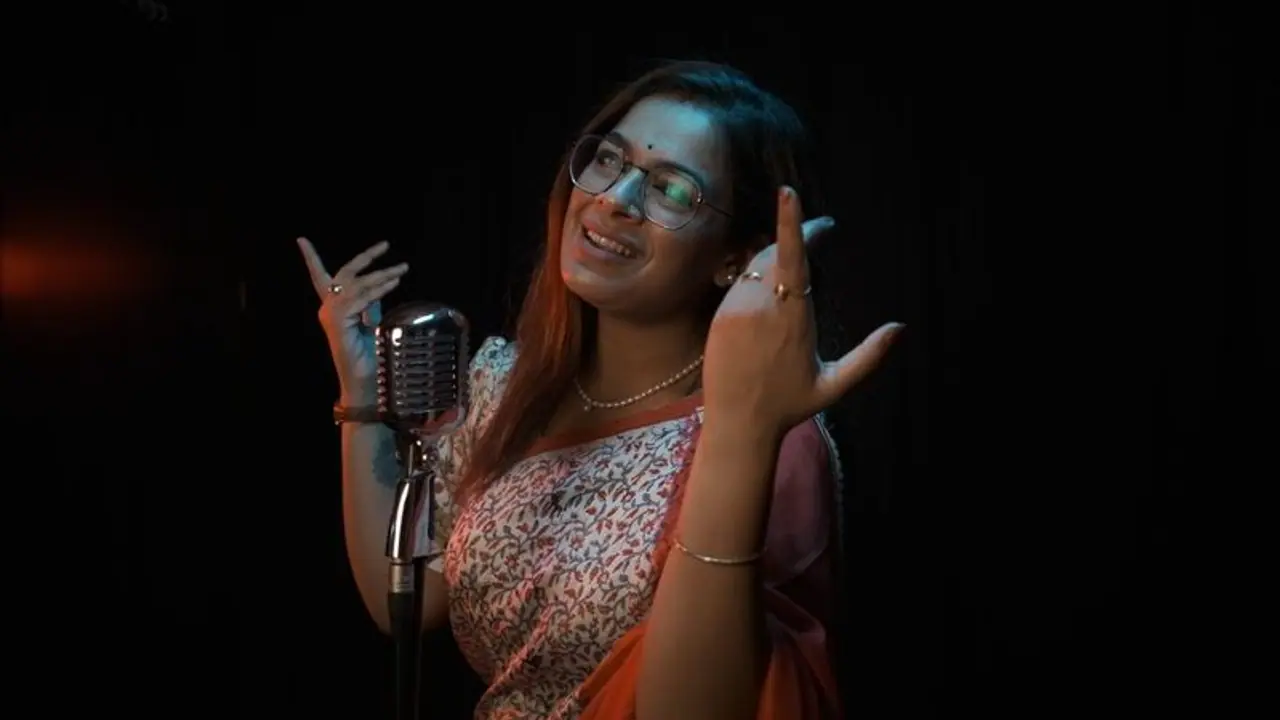 'ও আমার দেশের মাটি', রবি ঠাকুরের লেখা গানেই স্বাধীনতা দিবসে নয়া চমক ইমনের 'ও আমার দেশের মাটি', রবি ঠাকুরের লেখা গানেই স্বাধীনতা দিবসে নয়া চমক ইমনের