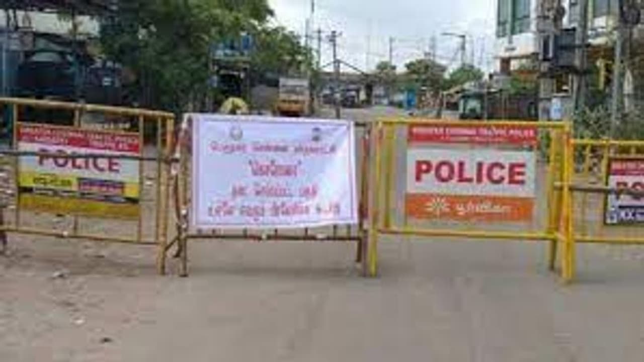 சென்னையில் கிடுகிடுவென அதிகரிக்கும் கொரோனா தொற்று... இந்த 6 மண்டலங்களில் மட்டும் இத்தனை தெருக்கள் அடைப்பா? சென்னையில் கிடுகிடுவென அதிகரிக்கும் கொரோனா தொற்று... இந்த 6 மண்டலங்களில் மட்டும் இத்தனை தெருக்கள் அடைப்பா?