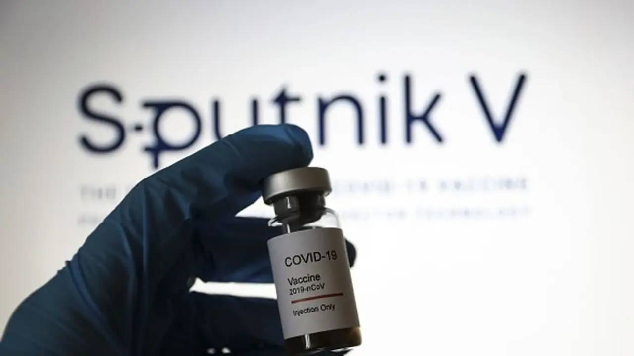 First batch of 1.5 lakh Sputnik V vaccine vials reaches India First batch of 1.5 lakh Sputnik V vaccine vials reaches India
