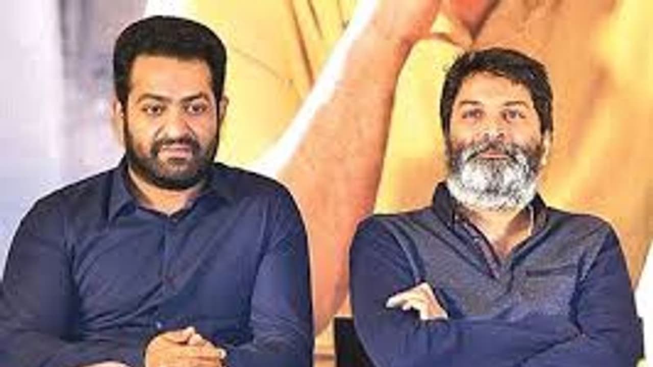 ఎన్టీఆర్, త్రివిక్రమ్ విడిపోయారా,ఏం జరిగింది?