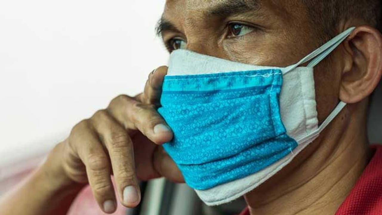 ಒಂದಲ್ಲ ಎರಡು ಮಾಸ್ಕ್ ಧರಿಸುವುದು ಒಳಿತು.. ಸಂಶೋಧನೆ ಬಿಚ್ಚಿಟ್ಟ ಅಂಶ ಒಂದಲ್ಲ ಎರಡು ಮಾಸ್ಕ್ ಧರಿಸುವುದು ಒಳಿತು.. ಸಂಶೋಧನೆ ಬಿಚ್ಚಿಟ್ಟ ಅಂಶ