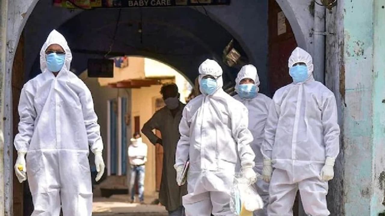 కరోనా పాజిటివ్ అని తెలీగానే కంగారులో యాక్సిడెంట్.. కరోనా పాజిటివ్ అని తెలీగానే కంగారులో యాక్సిడెంట్..