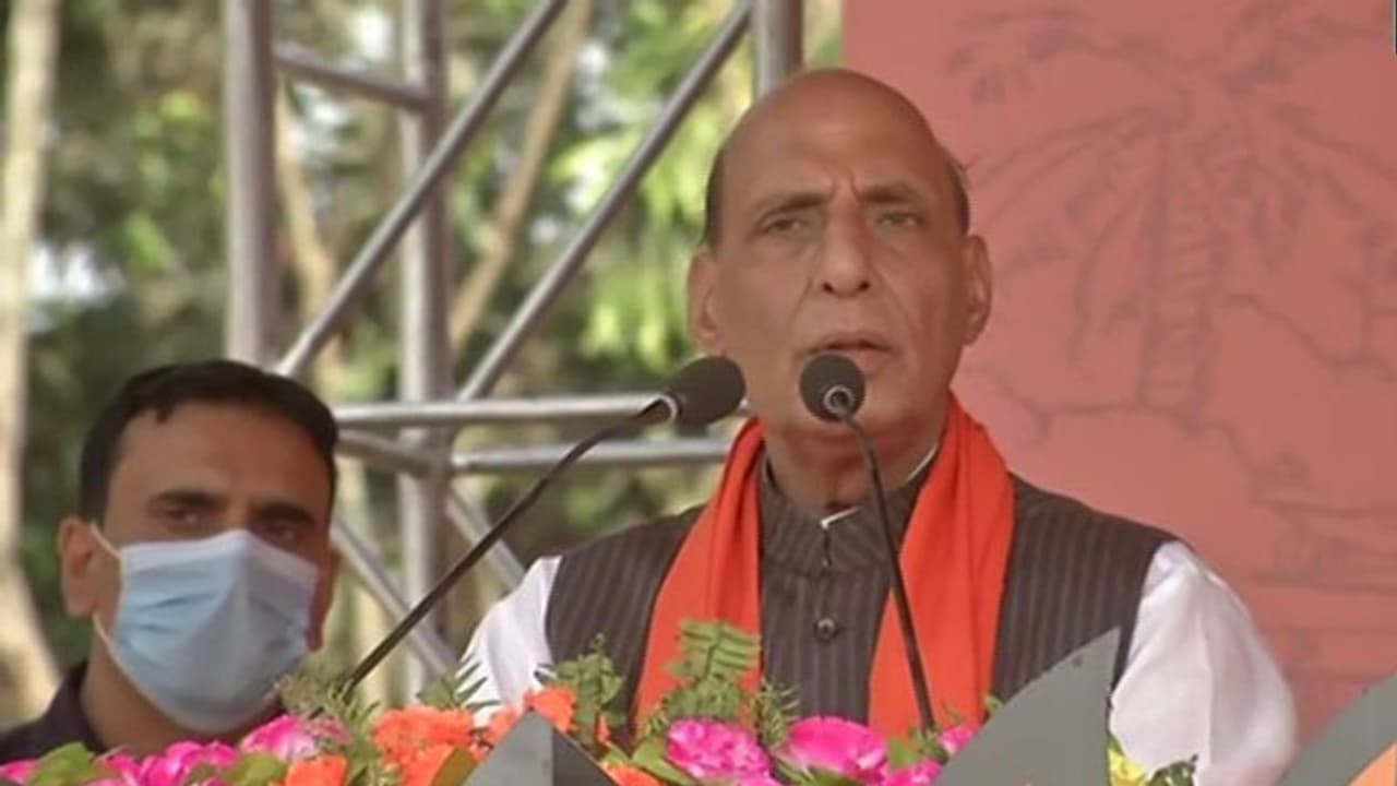 जय श्री राम के नारे से ममता बनर्जी नाराज हो जाती है। इससे नाराज होने की क्या ज़रूरत है जय श्री राम के नारे से ममता बनर्जी नाराज हो जाती है। इससे नाराज होने की क्या ज़रूरत है