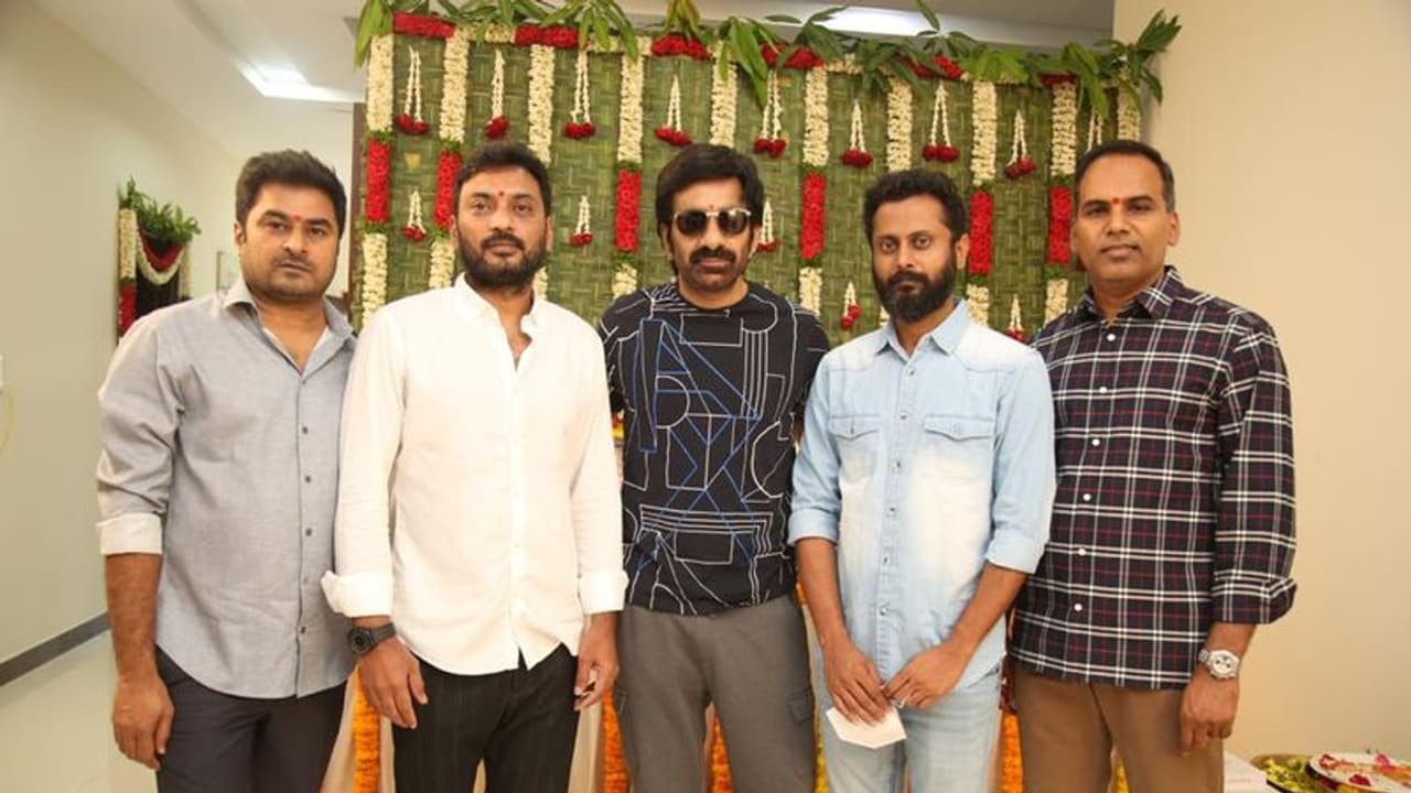 మాస్ మహారాజా రవితేజ కొత్త సినిమా వాయిదా.. ? మాస్ మహారాజా రవితేజ కొత్త సినిమా వాయిదా.. ?