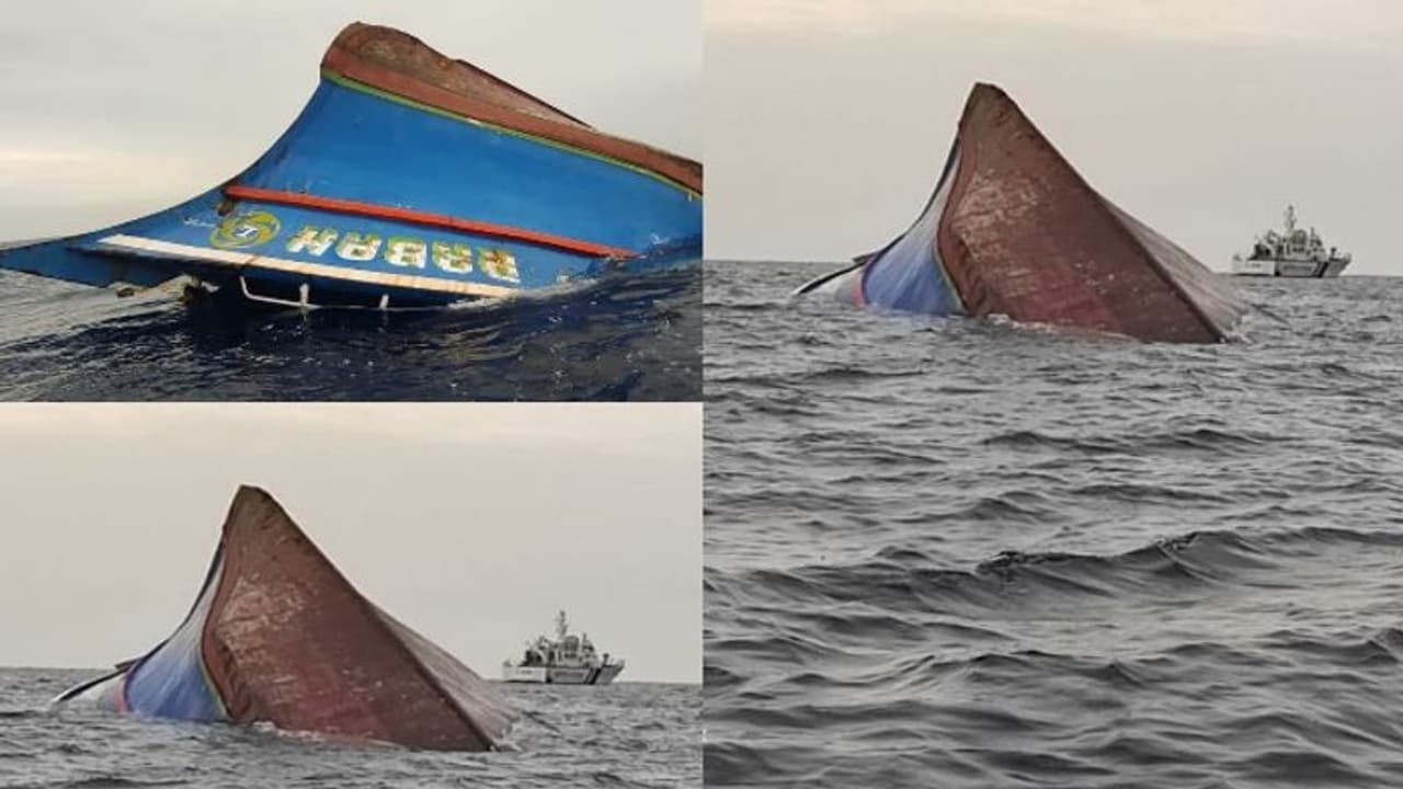 മംഗളൂരു അപകടം: സ്രാങ്ക് ഉറങ്ങിപ്പോയതായി സംശയം; കാണാതായ 9 പേർക്കായി തെരച്ചിൽ മംഗളൂരു അപകടം: സ്രാങ്ക് ഉറങ്ങിപ്പോയതായി സംശയം; കാണാതായ 9 പേർക്കായി തെരച്ചിൽ