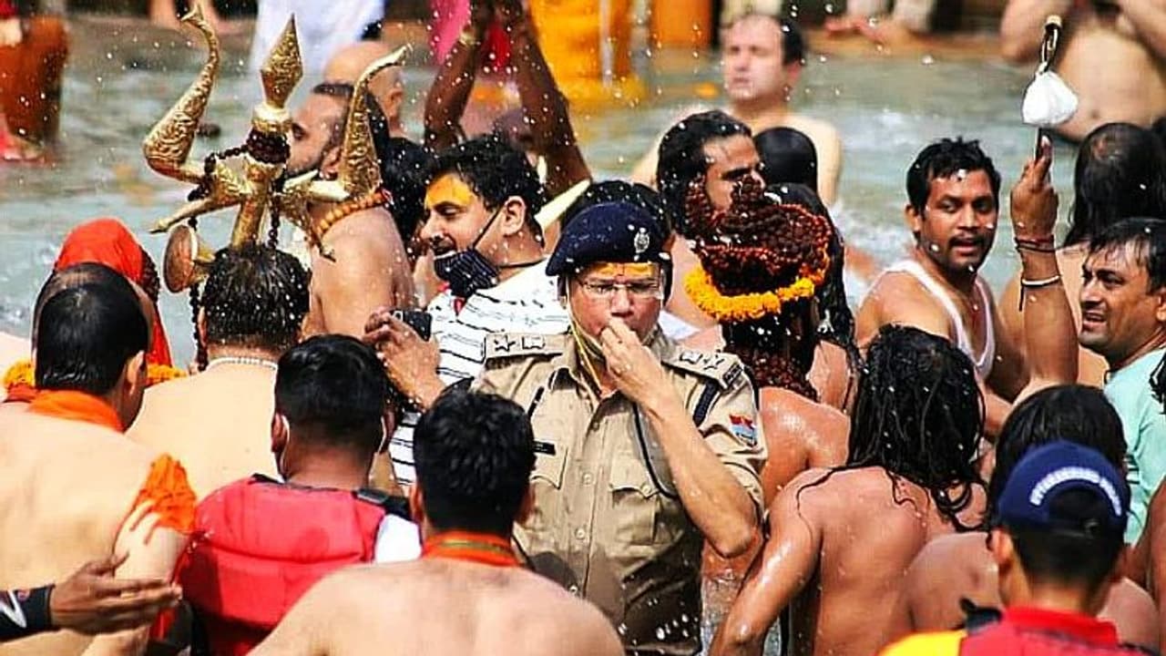 Another crowded Shahi Snan at Kumbh; officials say 'only 6 lakh devotees' came for the dip Another crowded Shahi Snan at Kumbh; officials say 'only 6 lakh devotees' came for the dip