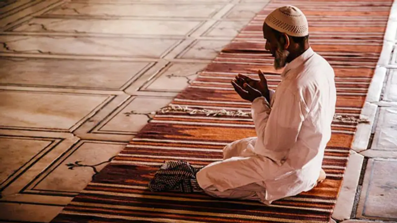 ఈ ఏడాది రంజాన్ పండగ ఎప్పుడొచ్చిందో తెలుసా.? ఈ ఏడాది రంజాన్ పండగ ఎప్పుడొచ్చిందో తెలుసా.?