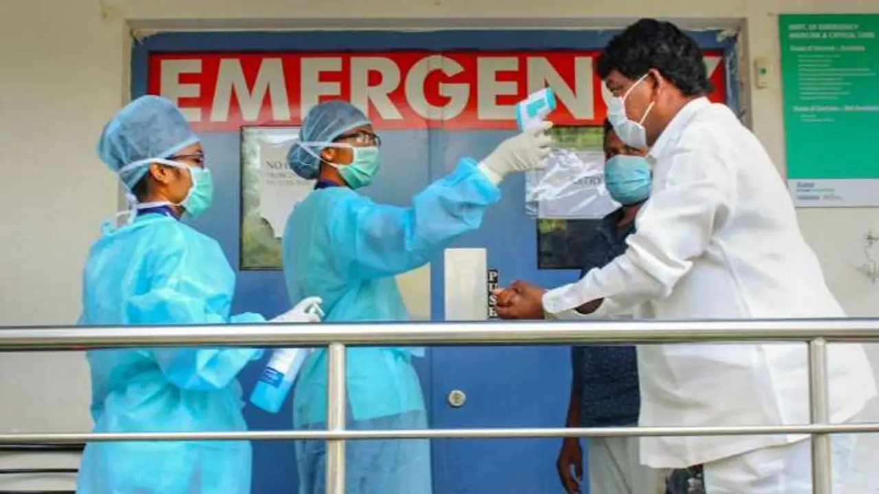 মৃত্যুর সম্ভাবনা বেশি না কম, দ্বিতীয় কোভিড তরঙ্গ কি প্রথমটির থেকেও মারাত্মক মৃত্যুর সম্ভাবনা বেশি না কম, দ্বিতীয় কোভিড তরঙ্গ কি প্রথমটির থেকেও মারাত্মক