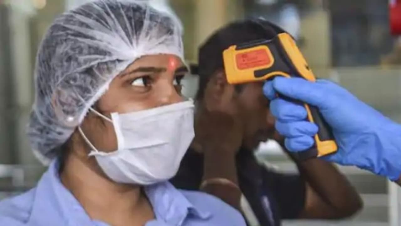 కరోనా వైరస్ : దేశంలో తగ్గని ఉదృతి.. తెలంగాణలో ఏడువేలకు పై చిలుకు..