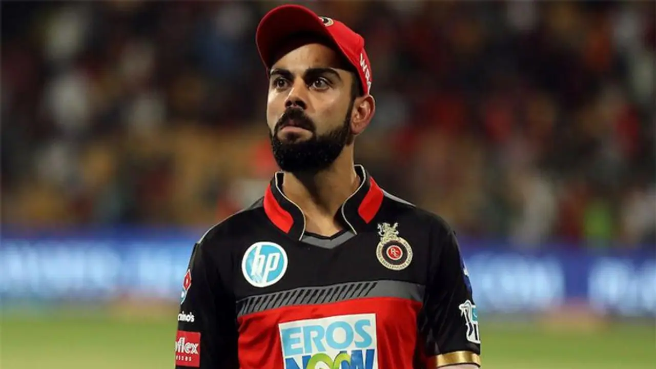 गुस्से कारण फिर मुश्किल में फंसे कप्तान कोहली, इस वजह से पड़ी रेफरी से लताड़ गुस्से कारण फिर मुश्किल में फंसे कप्तान कोहली, इस वजह से पड़ी रेफरी से लताड़