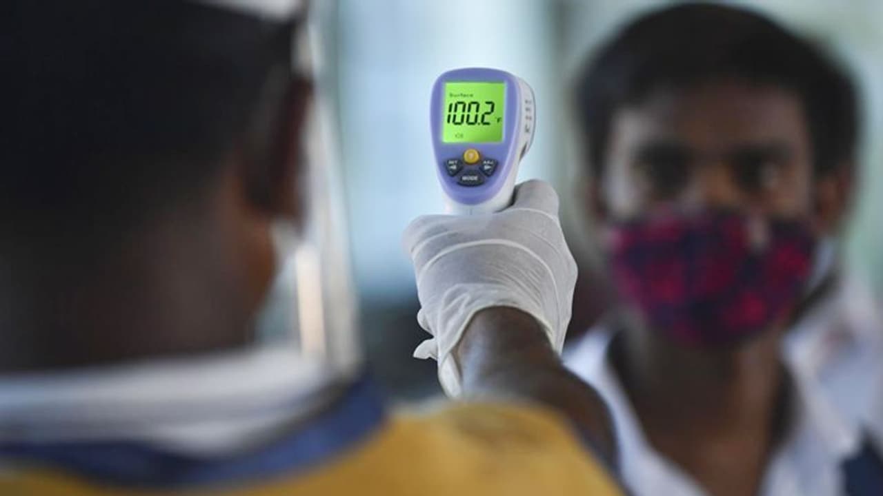 Covid Fraud : 1500 രൂപയുടെ തെർമോമീറ്റർ വാങ്ങിയത് 5400 രൂപയ്ക്ക്, ലക്ഷങ്ങളുടെ വെട്ടിപ്പ് Covid Fraud : 1500 രൂപയുടെ തെർമോമീറ്റർ വാങ്ങിയത് 5400 രൂപയ്ക്ക്, ലക്ഷങ്ങളുടെ വെട്ടിപ്പ്