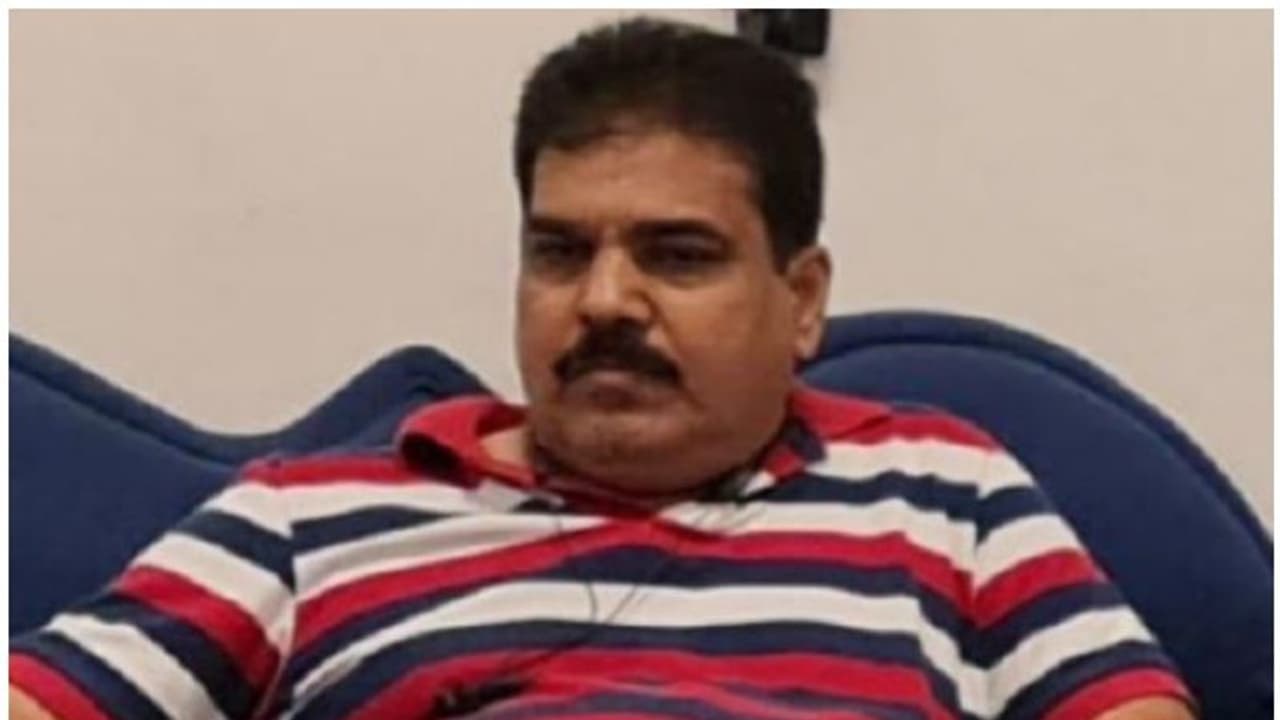 പ്രവാസി മലയാളി വ്യവസായി കൊവിഡ് ബാധിച്ച് മരിച്ചു പ്രവാസി മലയാളി വ്യവസായി കൊവിഡ് ബാധിച്ച് മരിച്ചു