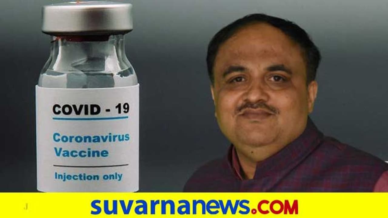 ರಾಜಕಾರಣಿಗಳಿಗೆ ಮಾತ್ರ ಕೊರೊನಾ ನಿಯಮವಿಲ್ಲ, ಕುಂಭ ಮೇಳ ಈಗ ಬೇಕಿತ್ತಾ? ರಾಜಕಾರಣಿಗಳಿಗೆ ಮಾತ್ರ ಕೊರೊನಾ ನಿಯಮವಿಲ್ಲ, ಕುಂಭ ಮೇಳ ಈಗ ಬೇಕಿತ್ತಾ?