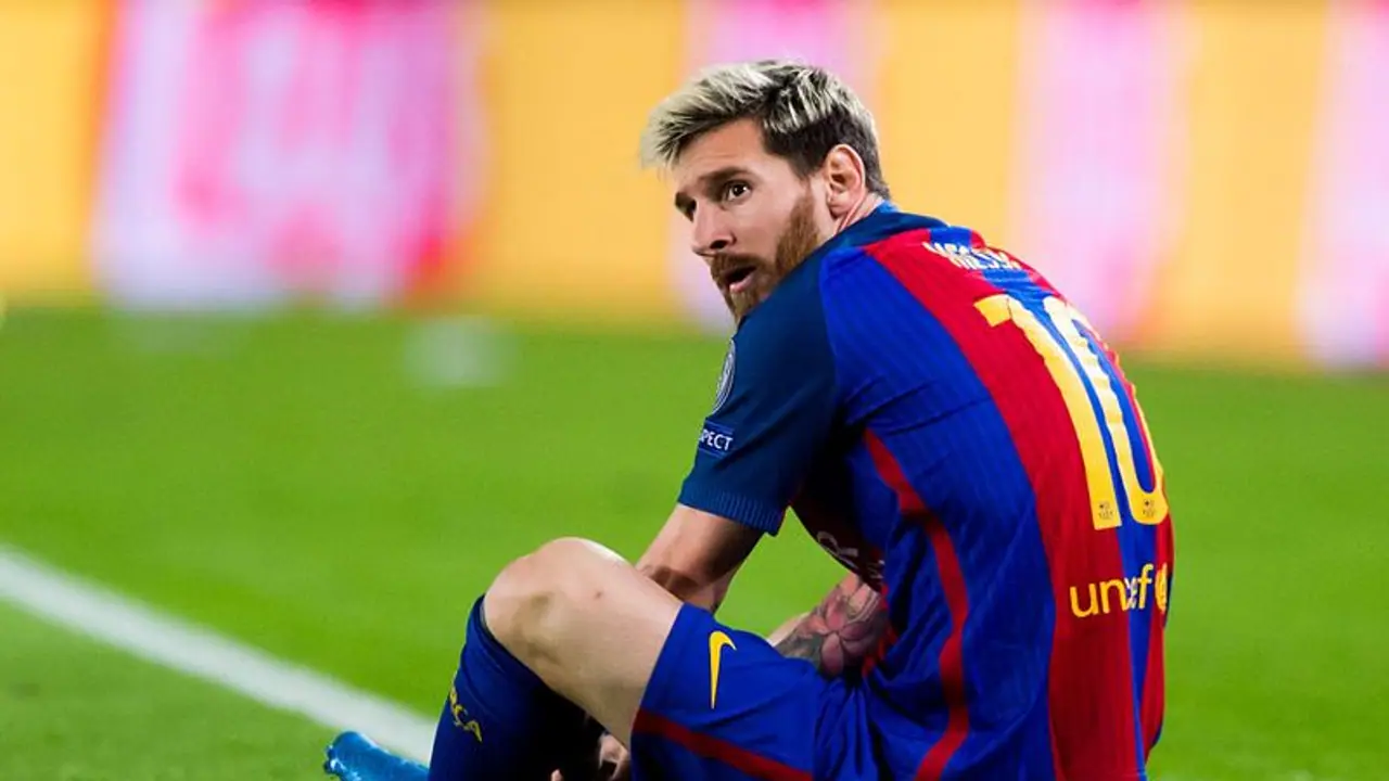 വളര്ത്തി വലുതാക്കിയ ക്ലബ്ബിനെ അപമാനിച്ചു, മെസിക്കെതിരെ വിമര്ശനവുമായി ബാഴ്സലോണ ആരാധകര് വളര്ത്തി വലുതാക്കിയ ക്ലബ്ബിനെ അപമാനിച്ചു, മെസിക്കെതിരെ വിമര്ശനവുമായി ബാഴ്സലോണ ആരാധകര്